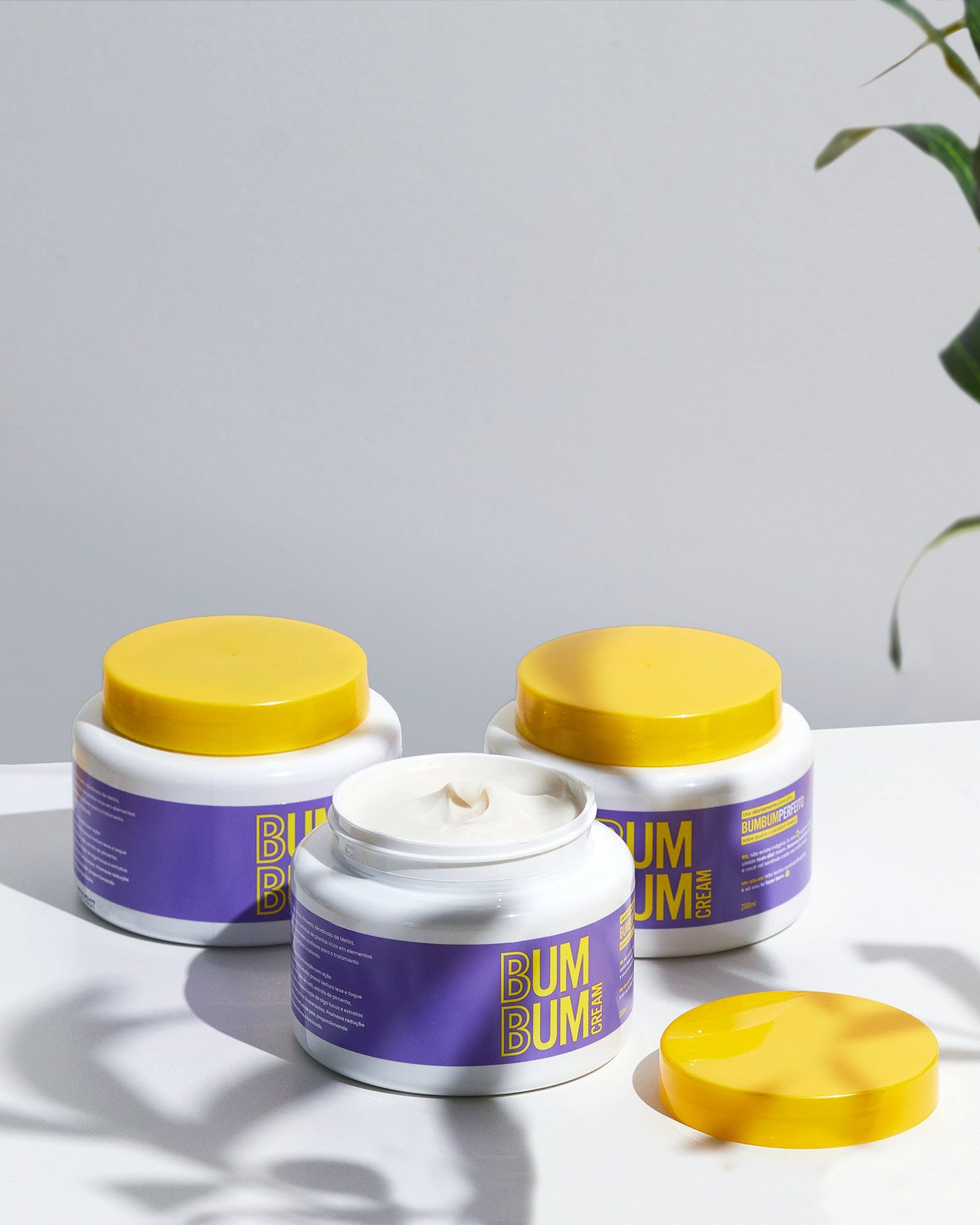 Bumbum Cream_Design de embalagem cosmetico_Aupe design 06 Bumbum Cream_Design de embalagem cosmetico_Aupe design 06